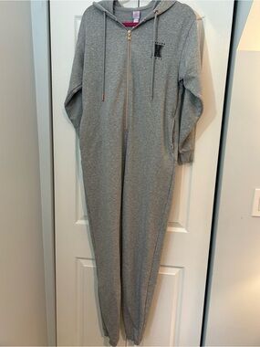 Savage X Fenty Gray Hooded One Piece Jumpsuit Women’s Small Lounge Romper